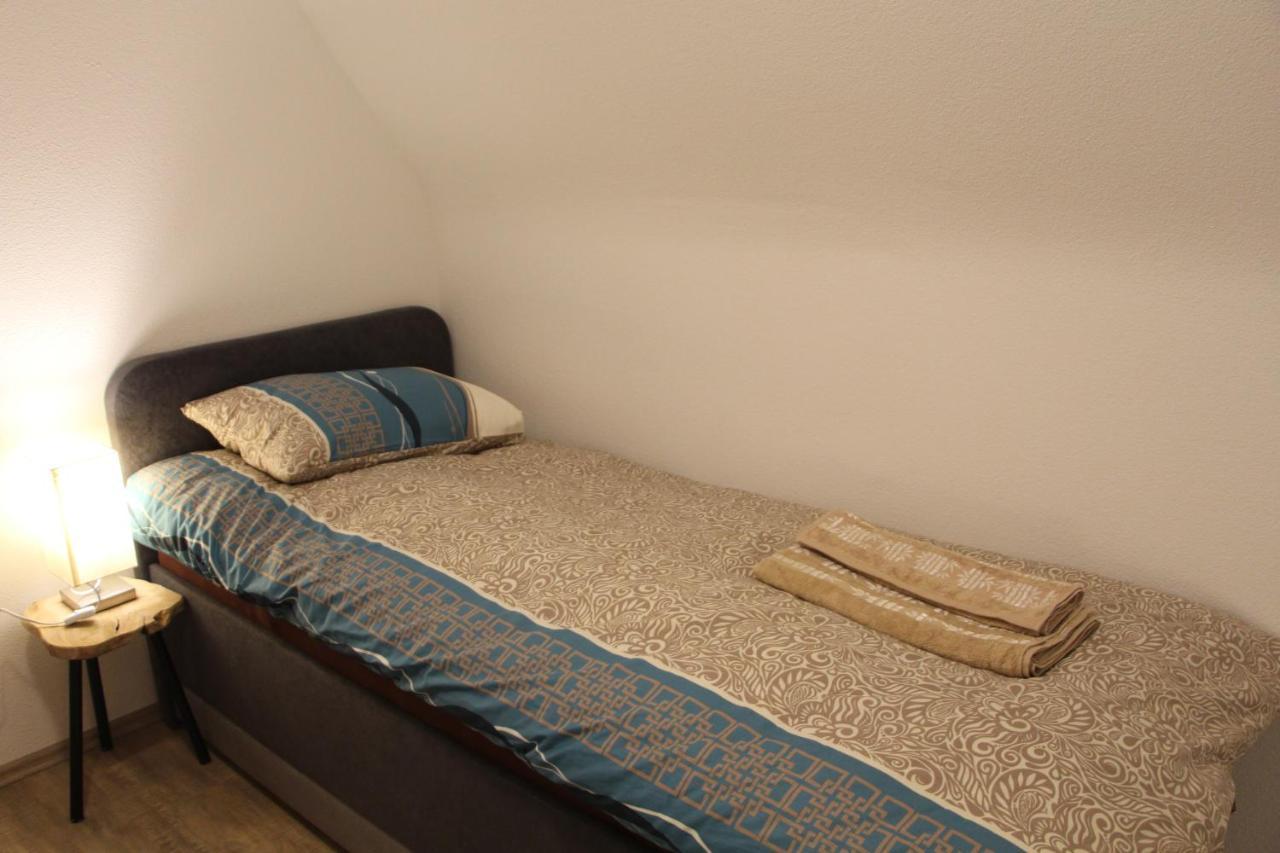 Ermis Apartments Μέτσινγκεν Εξωτερικό φωτογραφία