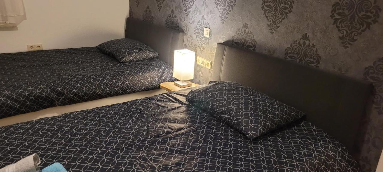 Ermis Apartments Μέτσινγκεν Εξωτερικό φωτογραφία