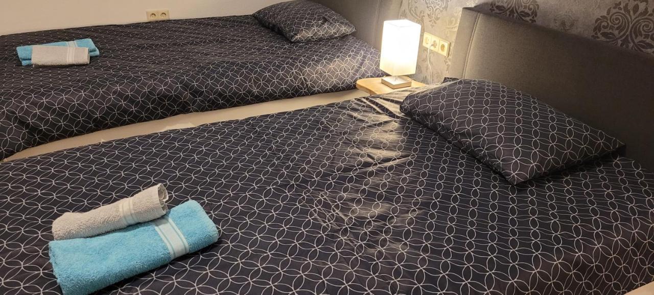 Ermis Apartments Μέτσινγκεν Εξωτερικό φωτογραφία